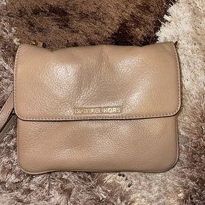Michael Kors Crossbody Bag